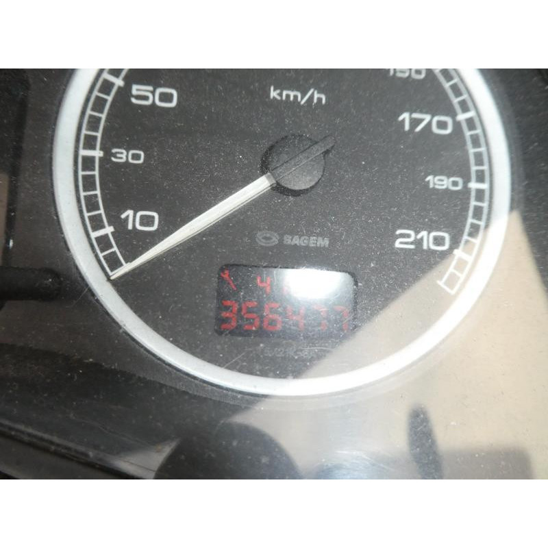 Attache ceinture avant droit PEUGEOT 307 Photo n°12