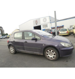Attache ceinture avant droit PEUGEOT 307