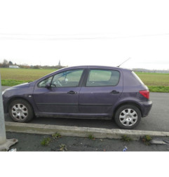 Attache ceinture avant droit PEUGEOT 307