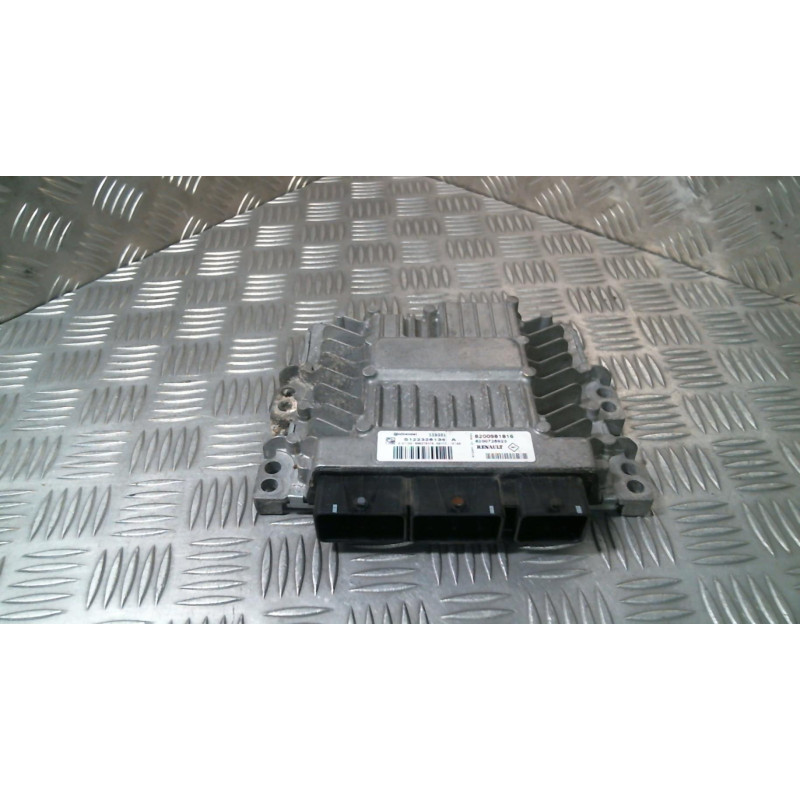 Calculateur moteur RENAULT LAGUNA 3 Photo n°2