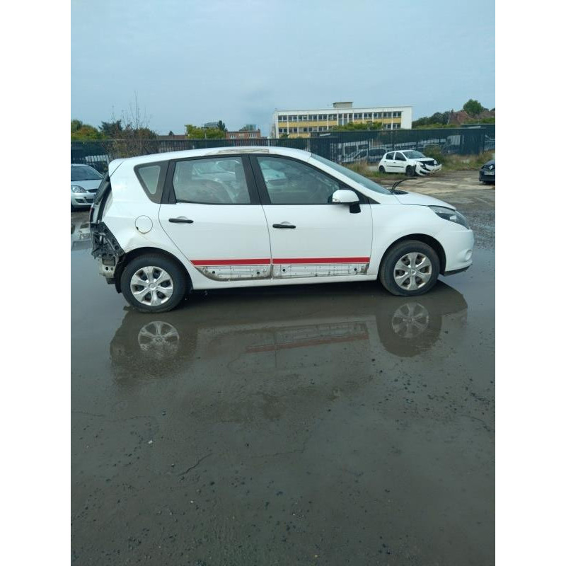 Capot RENAULT SCENIC 3 Photo n°14
