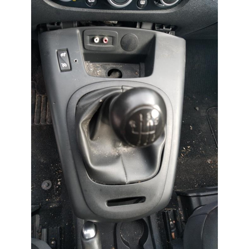 Capot RENAULT SCENIC 3 Photo n°17