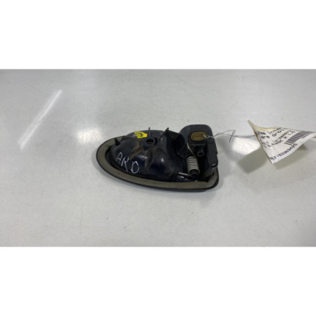 Poignee interieur arriere droit RENAULT CLIO 2
