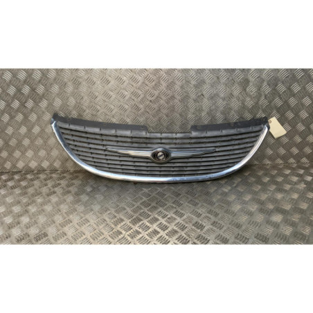 Calandre CHRYSLER GRAND VOYAGER 4 Photo n°1