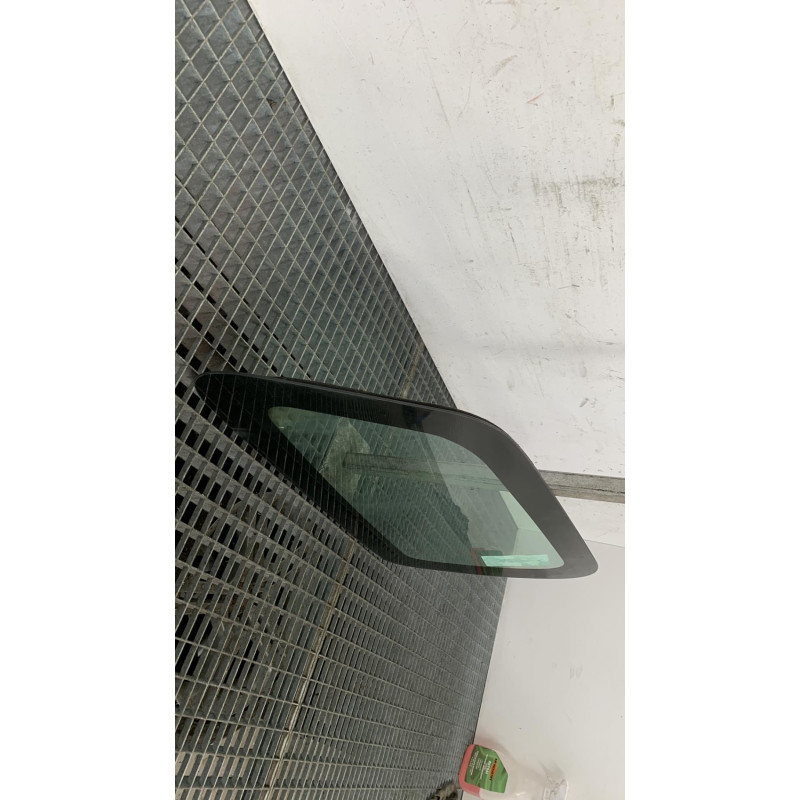 Custode arriere droit DACIA LOGAN MCV 2 Photo n°2