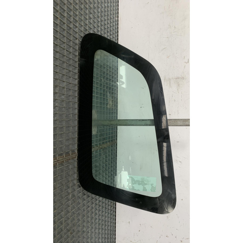 Custode arriere droit DACIA LOGAN MCV 2 Photo n°3