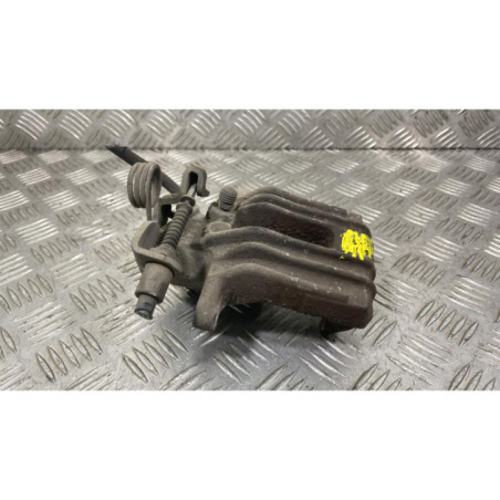 Etrier arriere droit (freinage) AUDI A4 2