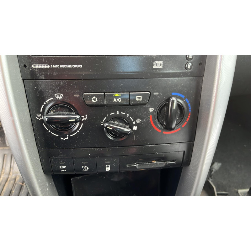 Commande chauffage PEUGEOT 207 Photo n°8