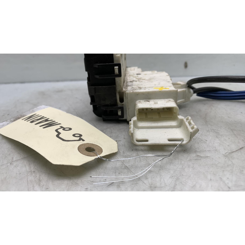 Serrure arriere droit PEUGEOT 407 Photo n°4