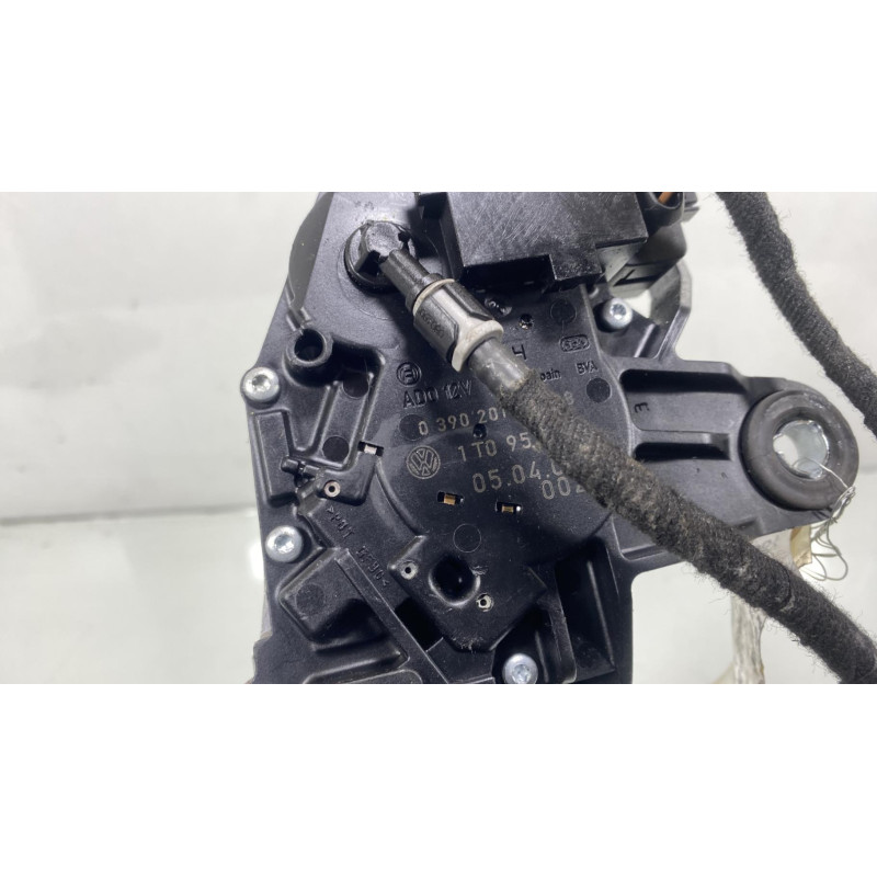 Moteur essuie glace arriere VOLKSWAGEN TOURAN 1 Photo n°2