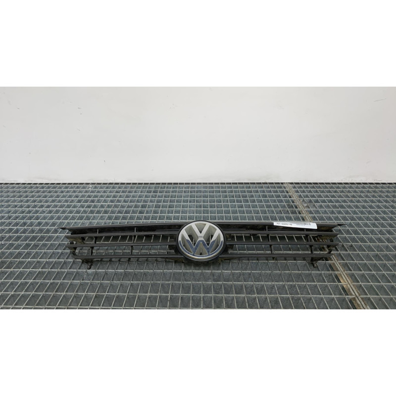 Calandre VOLKSWAGEN POLO 3 Photo n°3