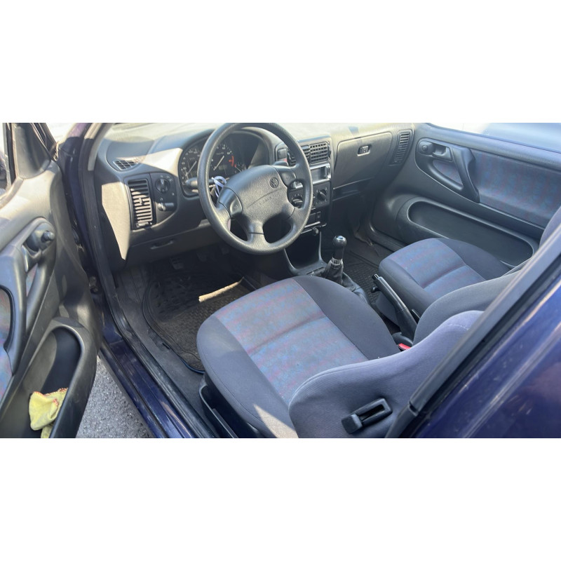 Calandre VOLKSWAGEN POLO 3 Photo n°13
