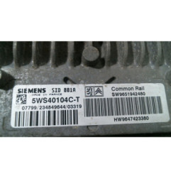 Calculateur moteur PEUGEOT 307
