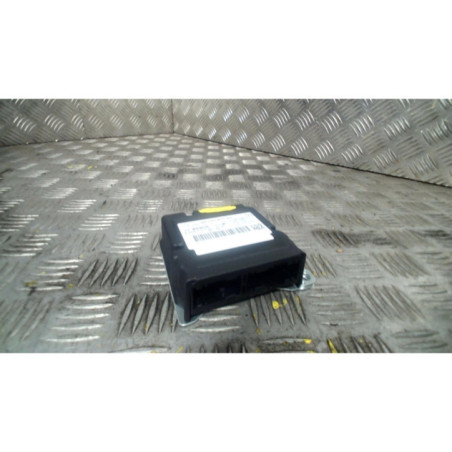Boitier air bag PEUGEOT 5008 1