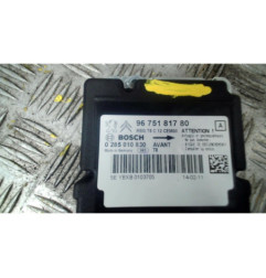 Boitier air bag PEUGEOT 5008 1