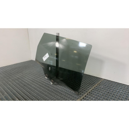 Vitre arriere droit HONDA FR-V Photo n°1