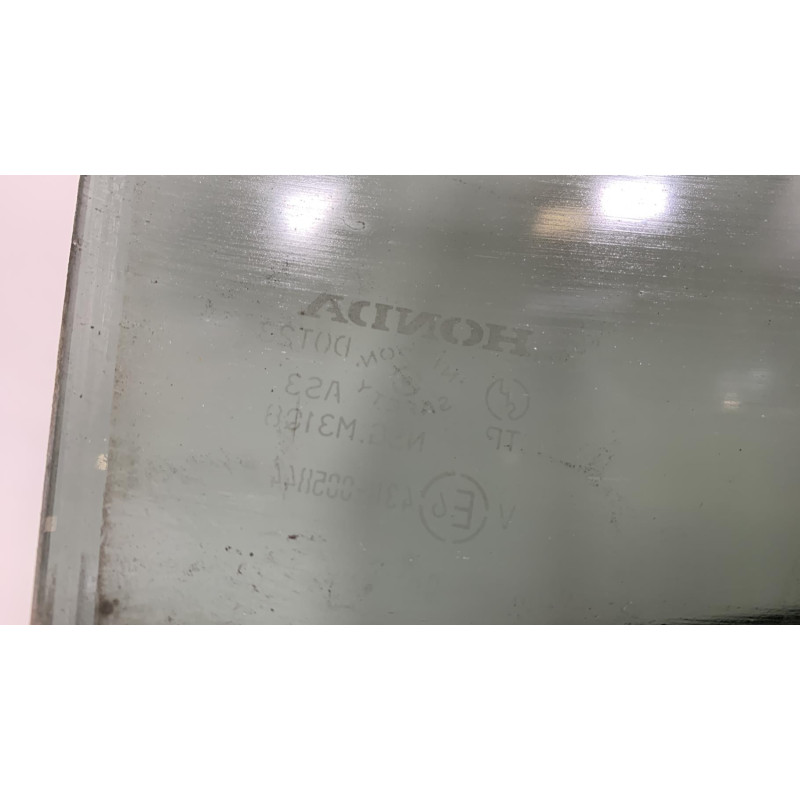 Vitre arriere droit HONDA FR-V Photo n°3
