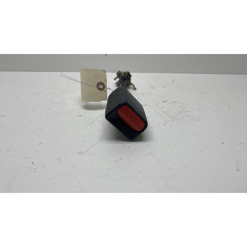 Attache ceinture avant droit HONDA FR-V Photo n°2