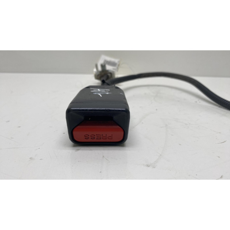 Attache ceinture avant gauche HONDA FR-V Photo n°3
