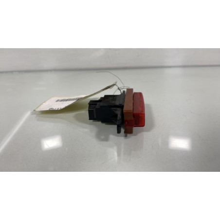 Bouton de warning HONDA FR-V