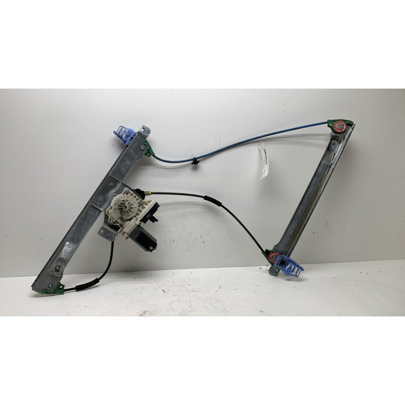 Leve vitre electrique avant droit CITROEN C2 Photo n°4