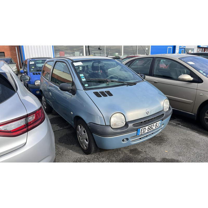 Calculateur moteur RENAULT TWINGO 1 Photo n°11