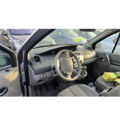 Calculateur moteur RENAULT GRAND SCENIC 2