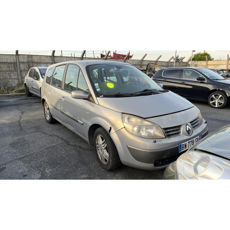 Calculateur moteur RENAULT GRAND SCENIC 2 Photo n°8