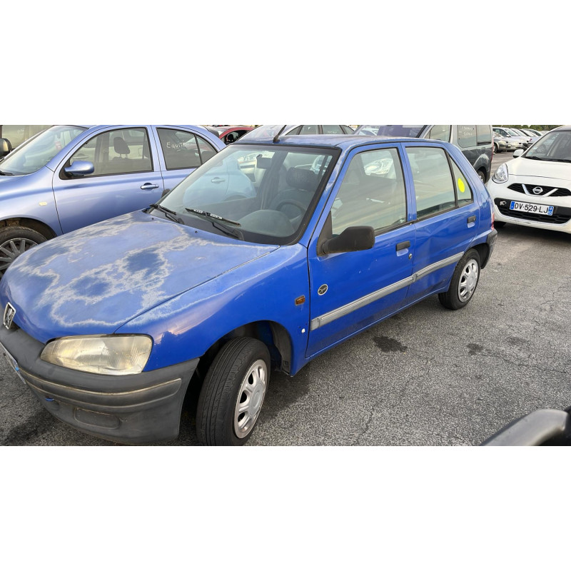 Vitre arriere gauche PEUGEOT 106 Photo n°5