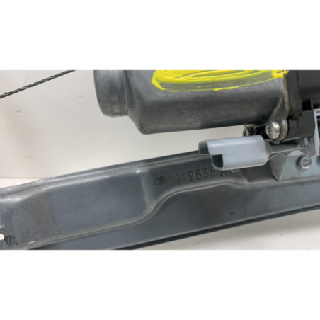 Leve vitre electrique avant droit PEUGEOT 207