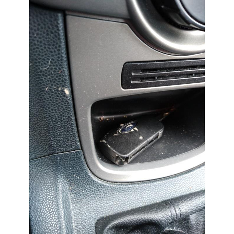 Interrupteur de leve vitre avant gauche FORD FIESTA 6 Photo n°4