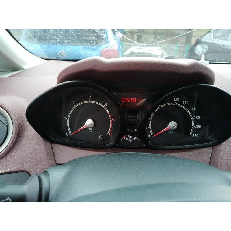 Interrupteur de leve vitre avant gauche FORD FIESTA 6 Photo n°8