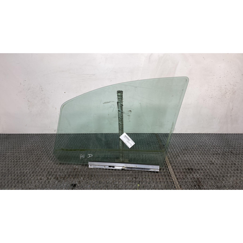 Vitre avant droit OPEL ZAFIRA B Photo n°5