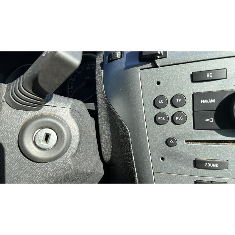 Vitre avant droit OPEL ZAFIRA B Photo n°15