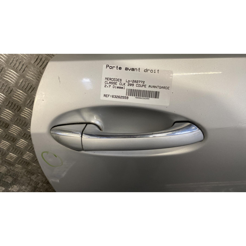 Porte avant droit MERCEDES CLASSE CLK 209 Photo n°3