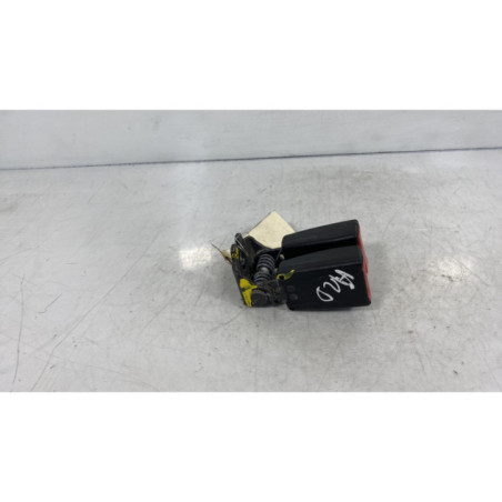 Attache ceinture arriere droit FORD FOCUS 3