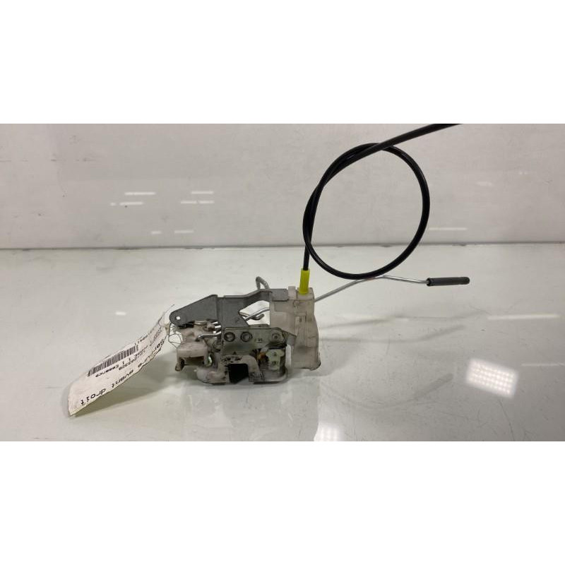 Serrure avant droit TOYOTA AYGO 1 Photo n°3