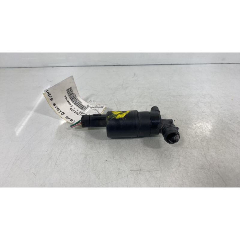 Pompe lave glace avant TOYOTA AYGO 1 Photo n°1