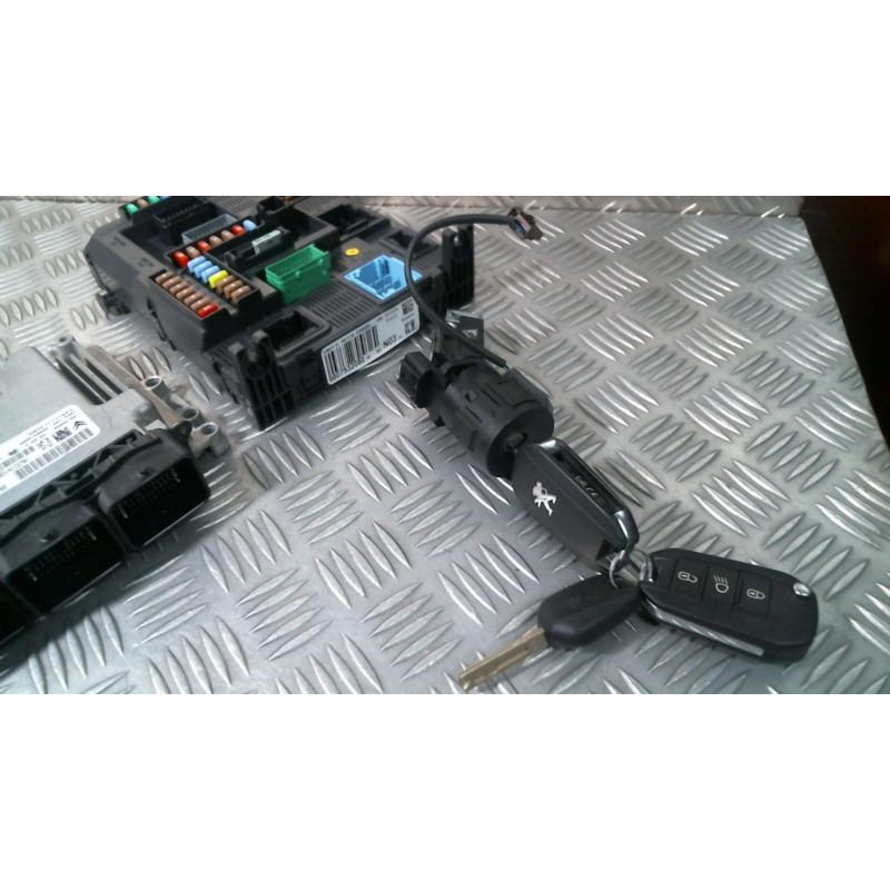 Kit de demarrage PEUGEOT 208 1 Photo n°3