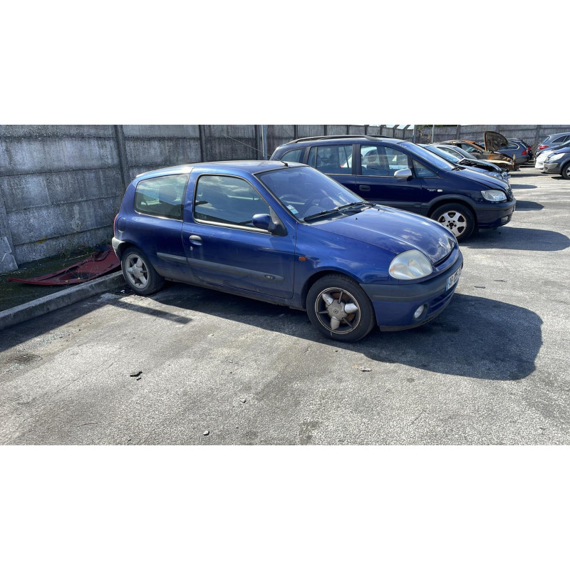 Verin de coffre RENAULT CLIO 2 Photo n°6