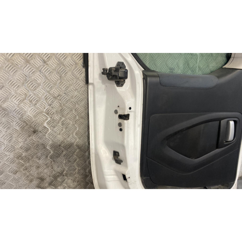 Porte laterale gauche CITROEN BERLINGO 2 Photo n°5