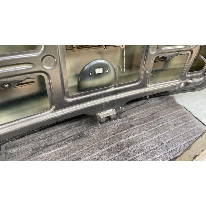 Malle/Hayon arriere OPEL MERIVA A Photo n°9