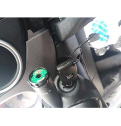 Attache ceinture avant droit PEUGEOT PARTNER 2