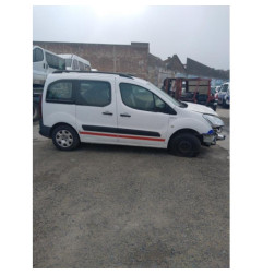 Attache ceinture avant droit PEUGEOT PARTNER 2