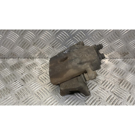 Etrier avant droit (freinage) TOYOTA PRIUS 2