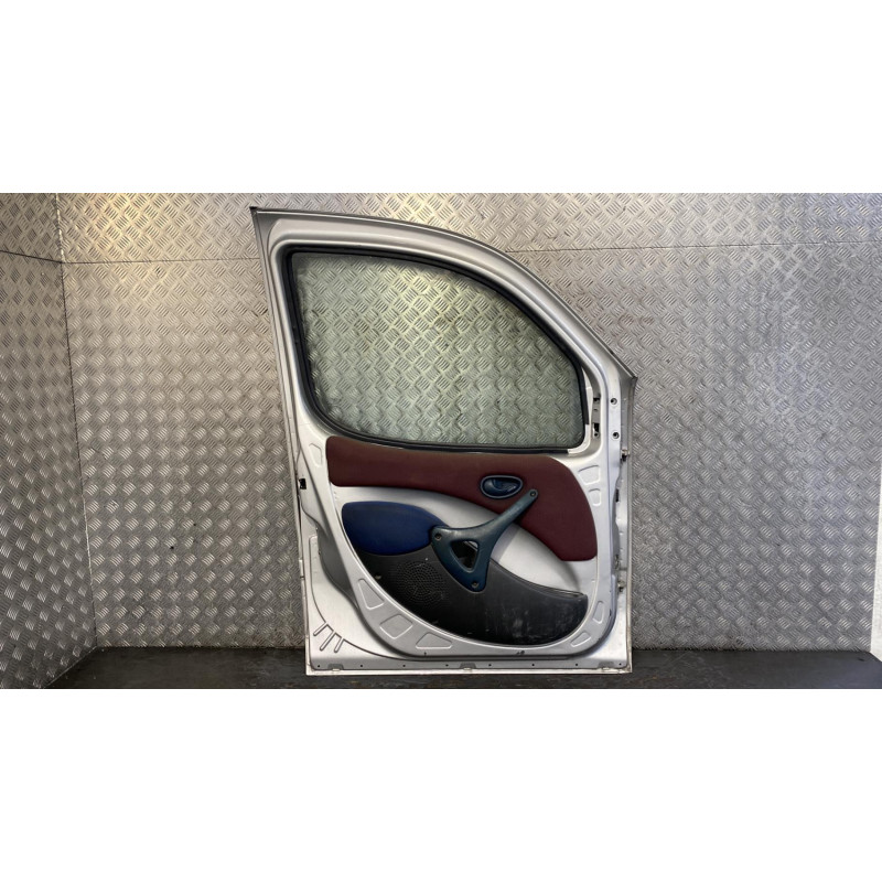 Porte avant gauche FIAT DOBLO 1 Photo n°1