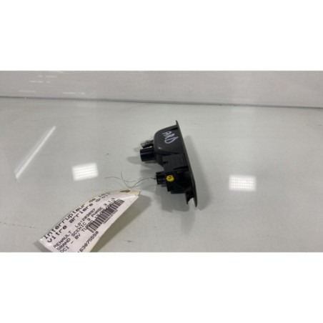 Interrupteur de leve vitre arriere droit RENAULT GRAND SCENIC 3