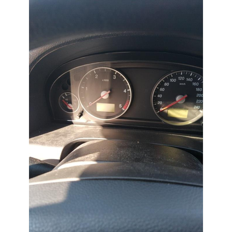 Malle/Hayon arriere FORD MONDEO 2 Photo n°12