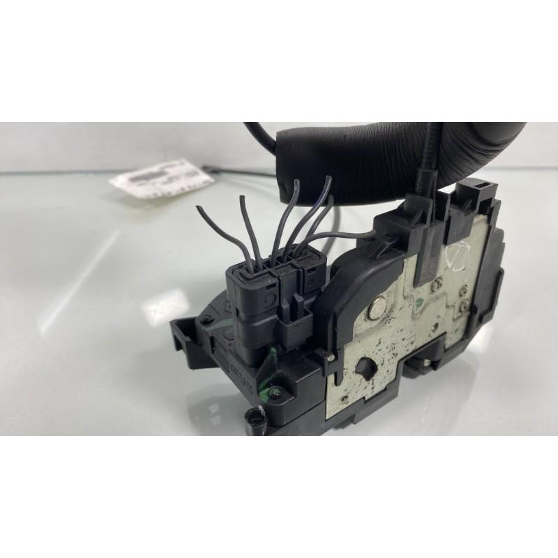 Serrure arriere droit RENAULT MEGANE 3 Photo n°2