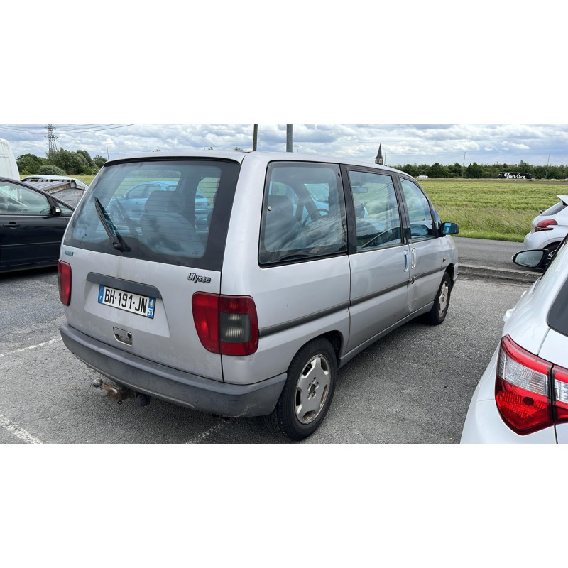 Pare choc avant FIAT ULYSSE 1 Photo n°10